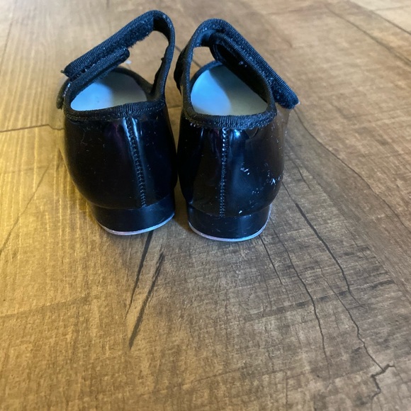 danshuz Shoes Tap Shoes Color Black For Girls Size 9